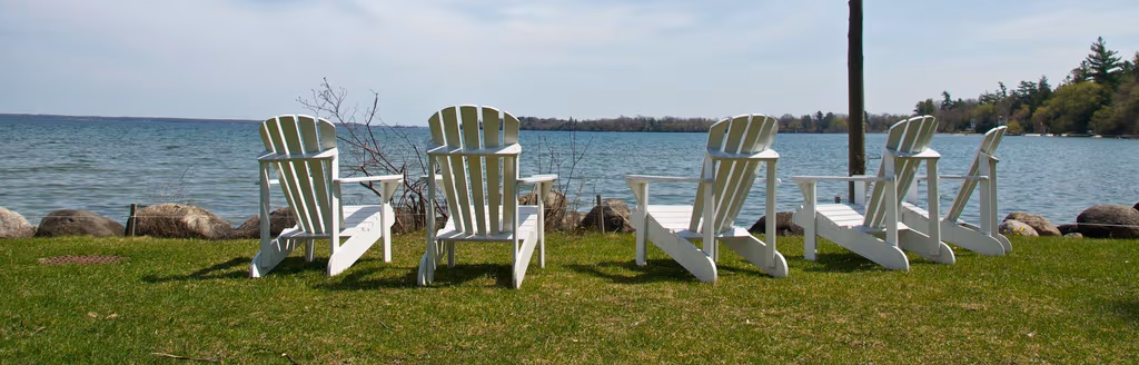 The 5 Most Common Lawn Problems in Cottage Country (Solved)